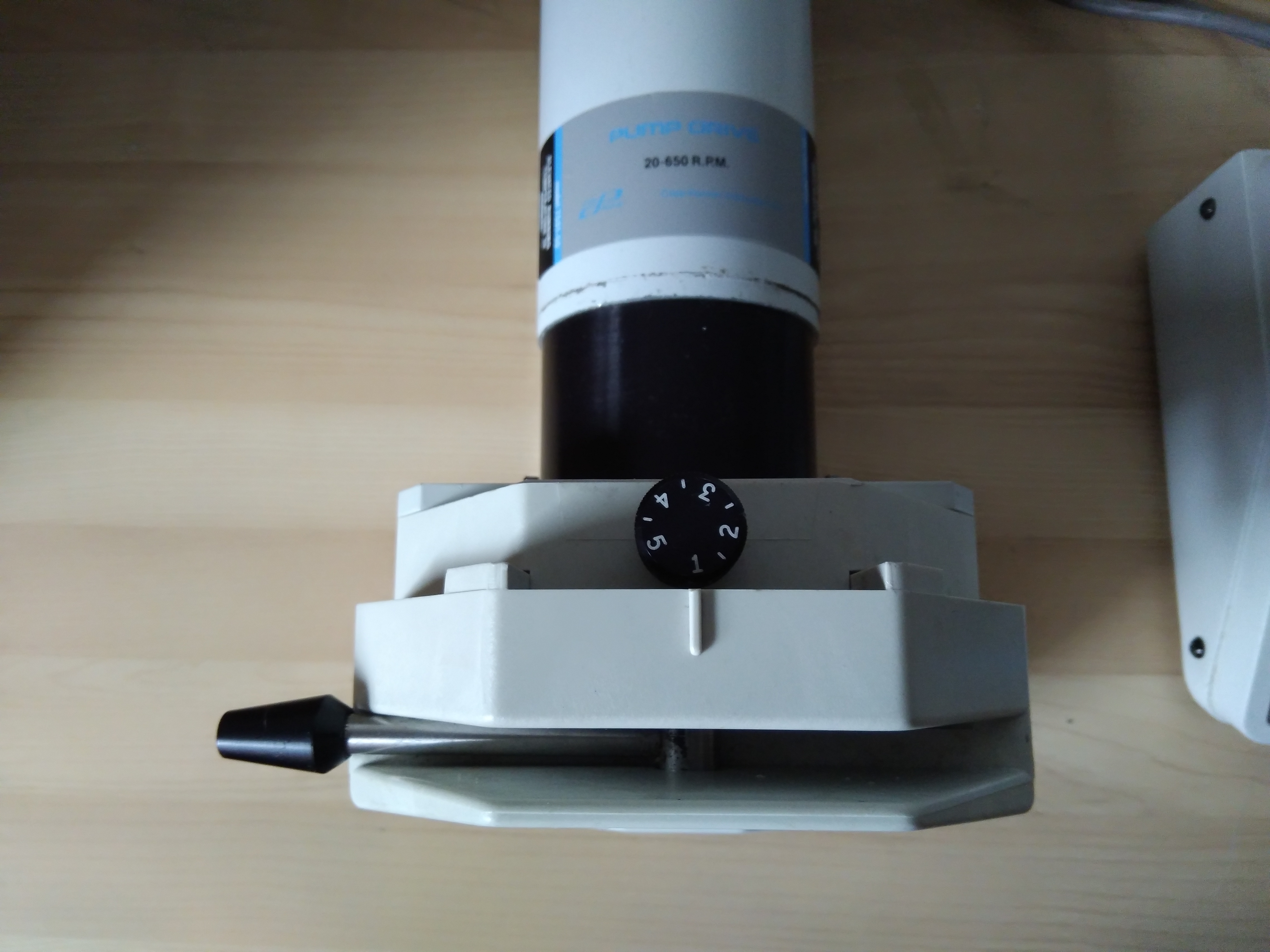 Cole Parmer Masterflex Peristaltic Pump InnovTrendLab cole-parmer-masterflex-peristaltic-pump-innovtrendlab