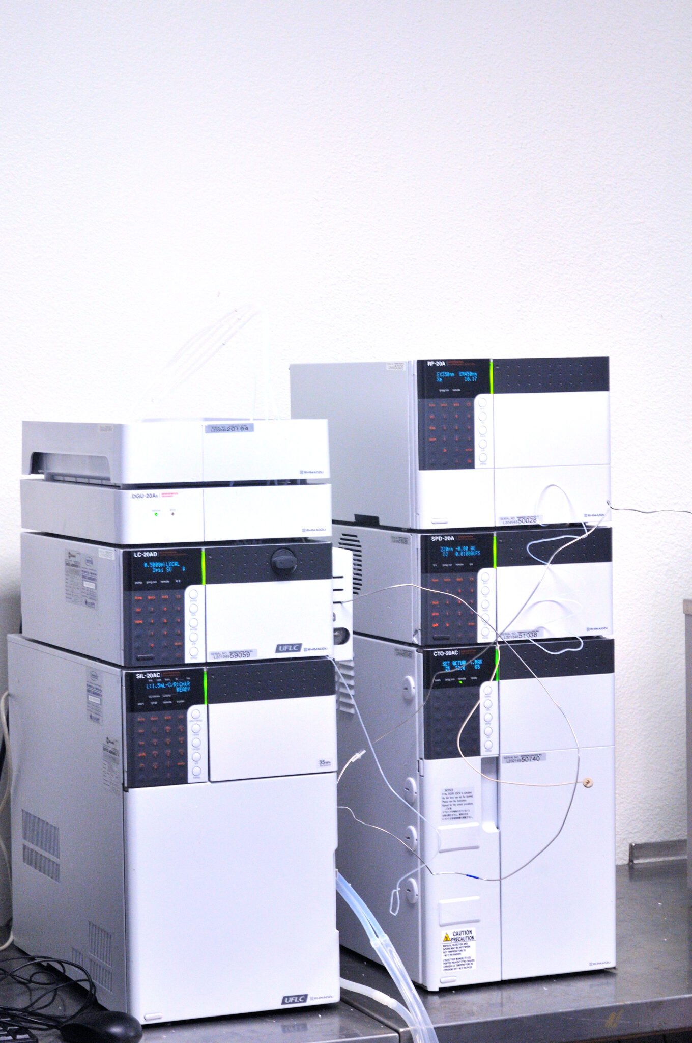 Shimadzu Prominence 20 HPLC UFLC System Including Software